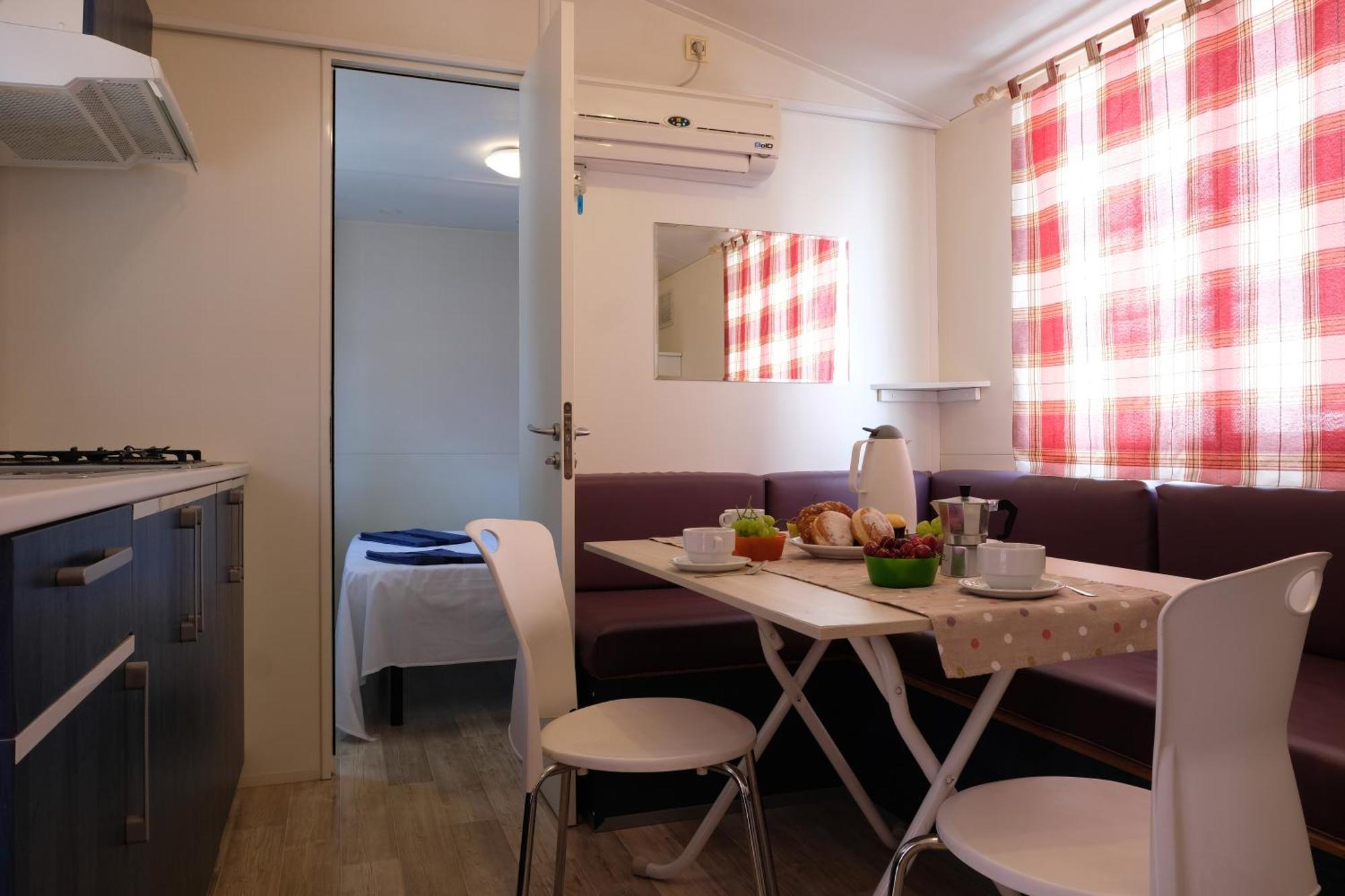 Camping Happy Camp Mobile Homes In *